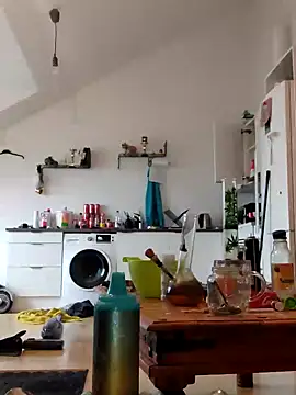 Snapshot of eltoulou chatting on 01.17.25 eltoulou online show from 01.17.25