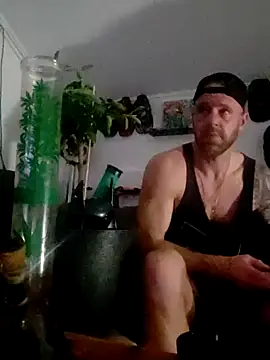 Snapshot of eltoulou chatting on 01.18.25 eltoulou online show from 01.18.25