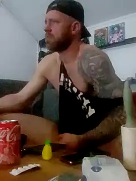 Snapshot of eltoulou chatting on 01.24.25 eltoulou online show from 01.24.25