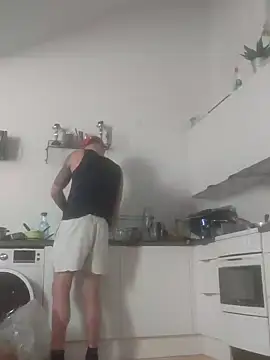 Snapshot of eltoulou chatting on 02.16.25 eltoulou online show from 02.16.25