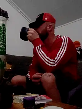 Snapshot of eltoulou chatting on 02.27.25 eltoulou online show from 02.27.25