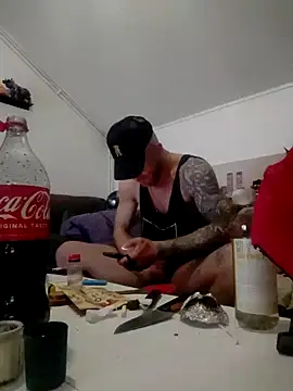 Snapshot of eltoulou chatting on 03.18.25 eltoulou online show from 03.18.25