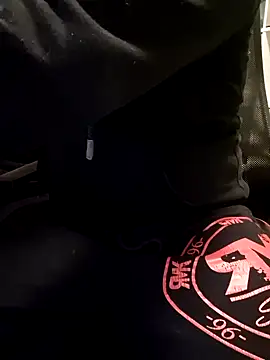 Snapshot of Picknick84 chatting on 01.07.25 Picknick84 online show from 01.07.25