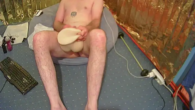 Snapshot of Markxen_cam chatting on 01.25.25 Markxen cam online show from 01.25.25