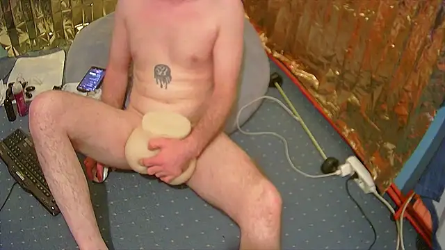 Snapshot of Markxen_cam chatting on 02.01.25 Markxen cam online show from 02.01.25