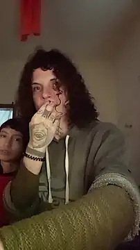 Snapshot of SuccubusTatuada chatting on 10.21.25 SuccubusTatuada online show from 10.21.25