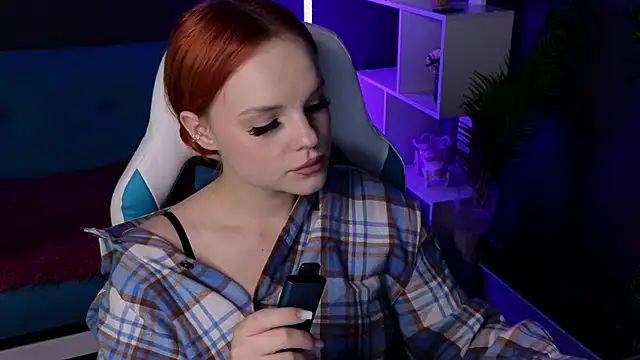 Snapshot of KristiRosee chatting on 01.28.25 KristiRosee online show from 01.28.25