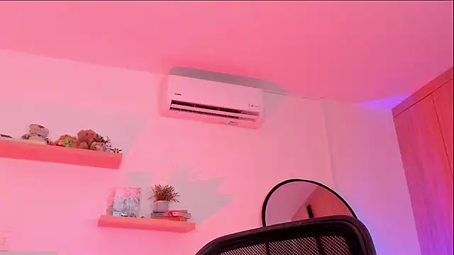 rose saenz online show from 10.09.25