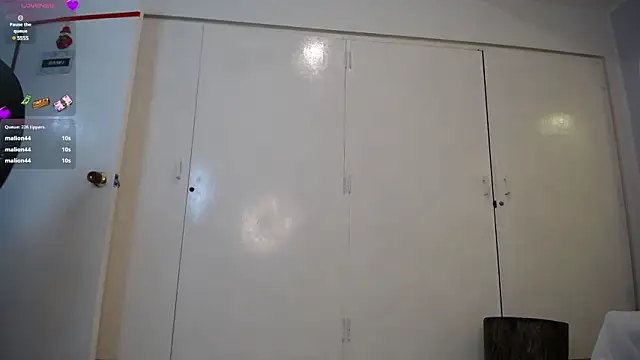 genesis moretz online show from 12.19.24