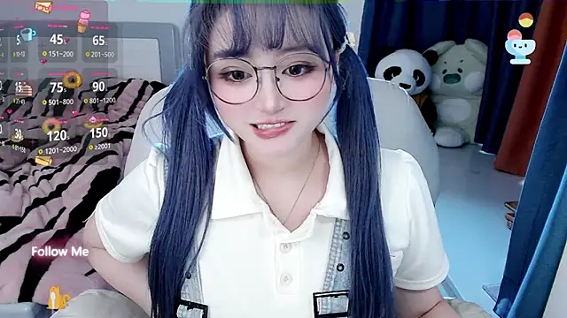 Snapshot of Sweet-18wanwan chatting on 12.30.24 Sweet-18wanwan online show from 12.30.24