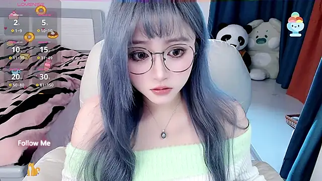 Snapshot of Sweet-18wanwan chatting on 01.11.25 Sweet-18wanwan online show from 01.11.25