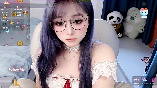 Snapshot of Sweet-18wanwan chatting on 02.10.25 Sweet-18wanwan online show from 02.10.25