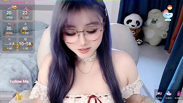 Snapshot of Sweet-18wanwan chatting on 02.10.25 Sweet-18wanwan online show from 02.10.25