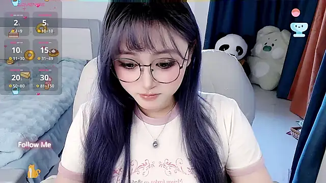 Snapshot of Sweet-18wanwan chatting on 02.12.25 Sweet-18wanwan online show from 02.12.25