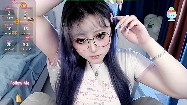 Snapshot of Sweet-18wanwan chatting on 03.11.25 Sweet-18wanwan online show from 03.11.25