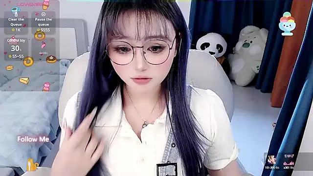 Snapshot of Sweet-18wanwan chatting on 03.18.25 Sweet-18wanwan online show from 03.18.25