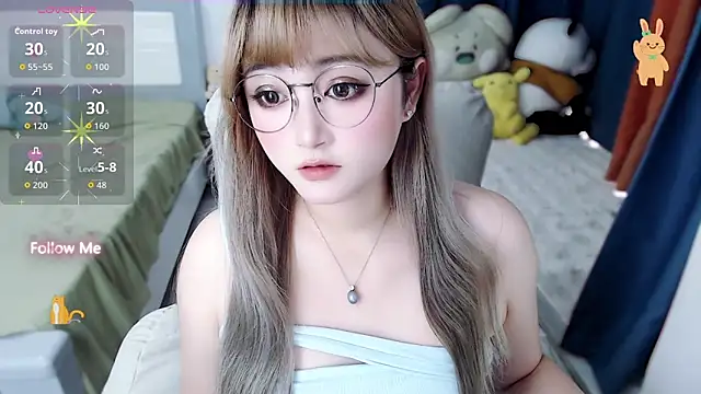 Snapshot of Sweet-18wanwan chatting on 10.01.25 Sweet-18wanwan online show from 10.01.25