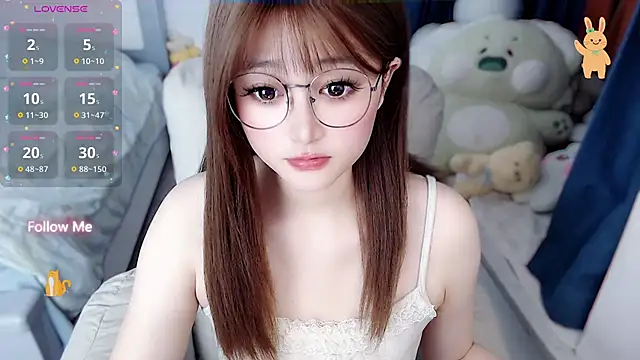 Snapshot of Sweet-18wanwan chatting on 04.19.26 Sweet-18wanwan online show from 04.19.26