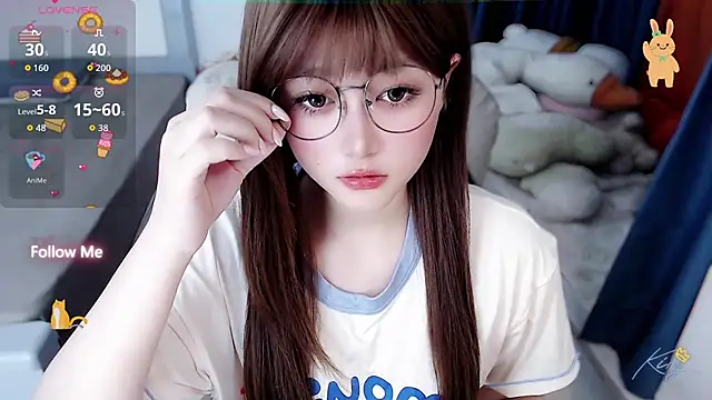 Snapshot of Sweet-18wanwan chatting on 06.30.26 Sweet-18wanwan online show from 06.30.26