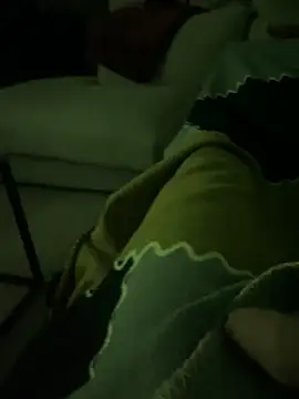 Snapshot of fullfillyourdreams chatting on 10.08.25 fullfillyourdreams online show from 10.08.25