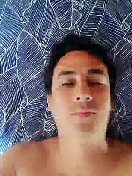 Snapshot of Rejy1992 chatting on 01.13.25 Rejy1992 online show from 01.13.25