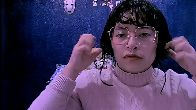 NinaYellow online show from 04.09.26