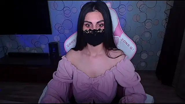   Yasmina   online show from 07.04.26