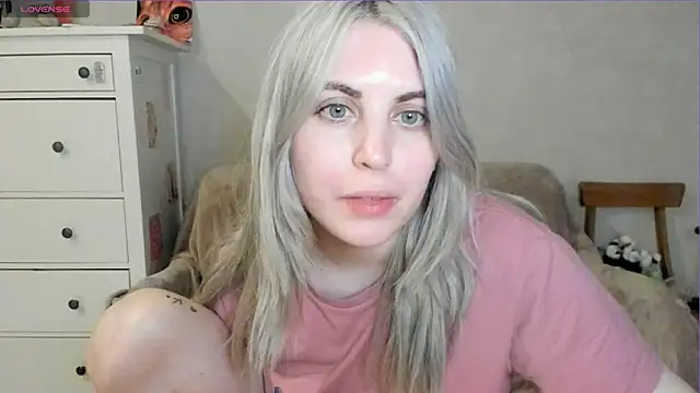 pawpaws online show from 04.25.26