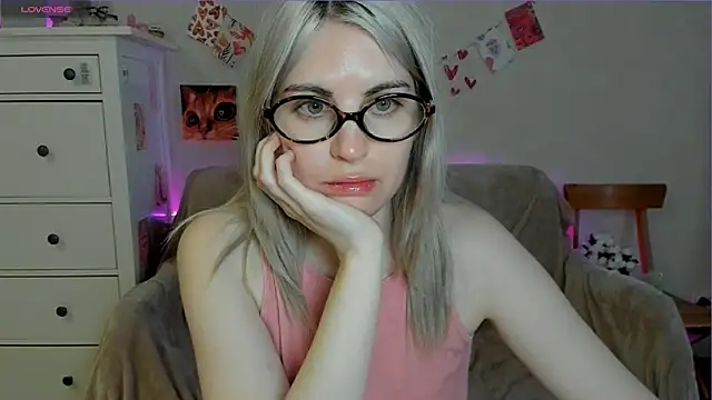 pawpaws online show from 05.14.26