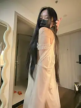 Snapshot of MEOW_MEO chatting on 02.23.26 MEOW MEO online show from 02.23.26