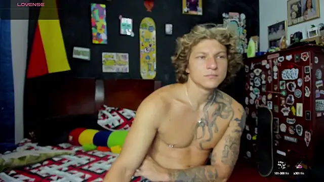 Tom Krakow online show from 10.17.25