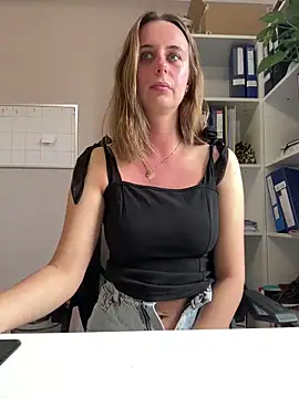 Hii Lolla online show from 03.14.26