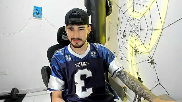 DmitriSanders online show from 01.14.26