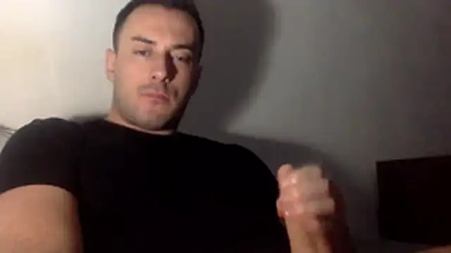 Snapshot of mainnrd chatting on 11.08.25 mainnrd online show from 11.08.25