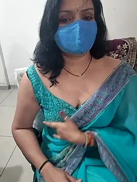 Snapshot of khushikhushi chatting on 10.31.25 khushikhushi online show from 10.31.25