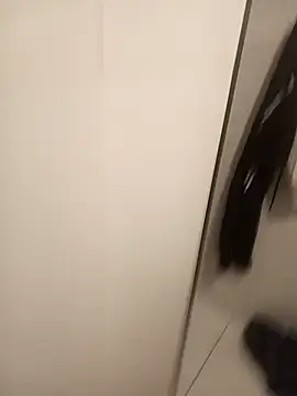 Snapshot of dredre1069 chatting on 10.13.25 dredre1069 online show from 10.13.25