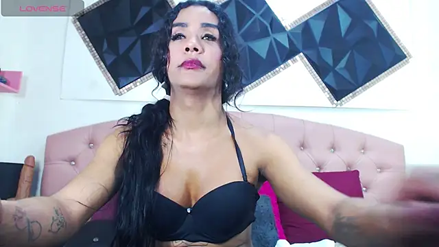 Snapshot of andrea_safeira_doll chatting on 02.20.25 andrea safeira doll online show from 02.20.25