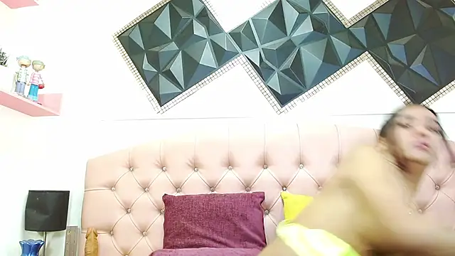 andrea safeira doll online show from 04.07.26