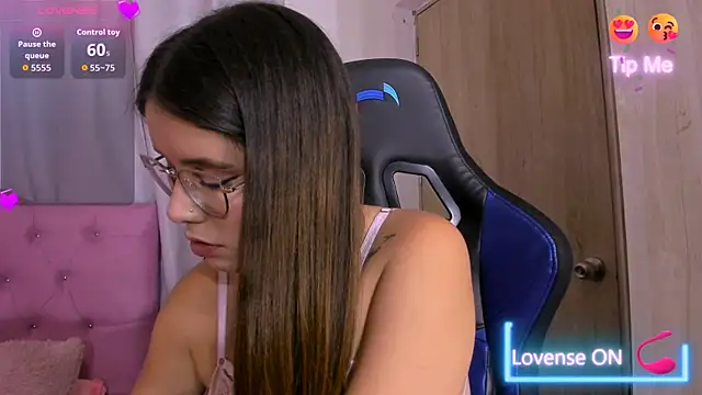 ParisShayk online show from 05.14.26