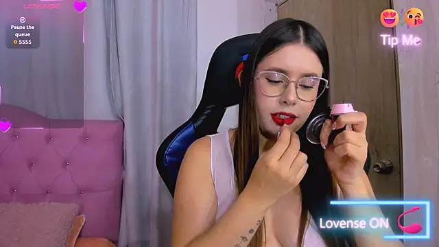 ParisShayk online show from 07.24.26