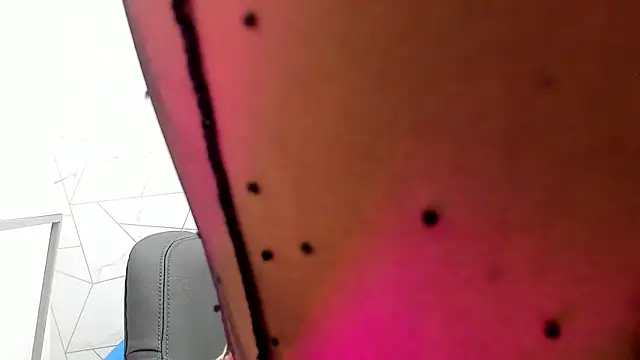 Cloeandtyfanny online show from 09.13.25