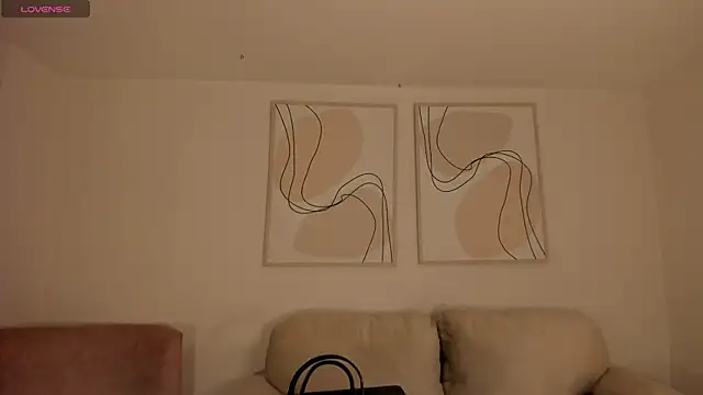 PaulinaSantos  online show from 07.25.26