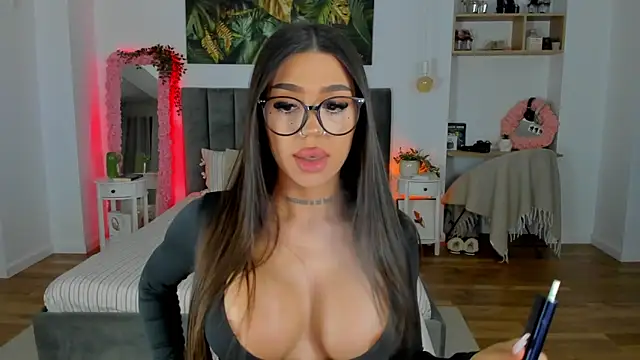 Fancy Jenn online show from 11.17.25