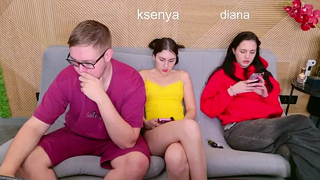 Ksenny online show from 04.07.26