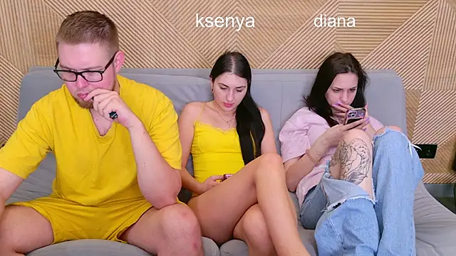 Snapshot of Ksenny chatting on 05.24.26 Ksenny online show from 05.24.26