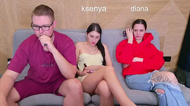 Snapshot of Ksenny chatting on 05.26.26 Ksenny online show from 05.26.26