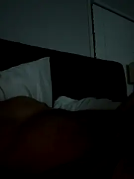 Snapshot of Cooltry chatting on 11.05.25 Cooltry online show from 11.05.25