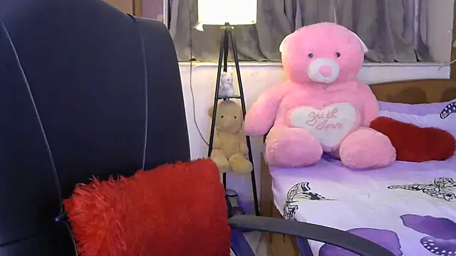 Black cat cutie online show from 03.13.26