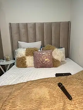 Snapshot of SexyDee025 chatting on 01.16.25 SexyDee025 online show from 01.16.25