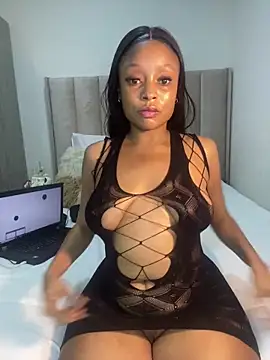 Snapshot of SexyDee025 chatting on 03.13.25 SexyDee025 online show from 03.13.25